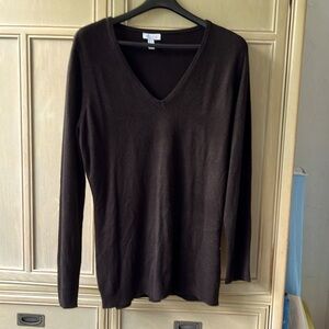 Denim & Co.  Black V-neck sweater sz. Large